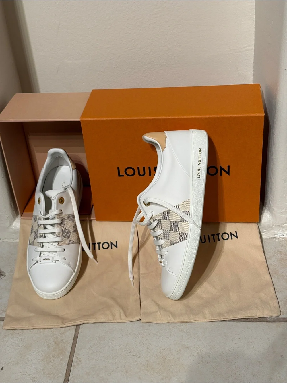 Louis Vuitton White & Beige Damier Azur *NEW* unused w/ box, EU 40.5 / 40 1/2 🔥